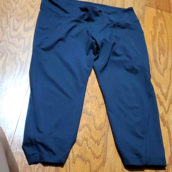 Leggins - Picture 1 of 2